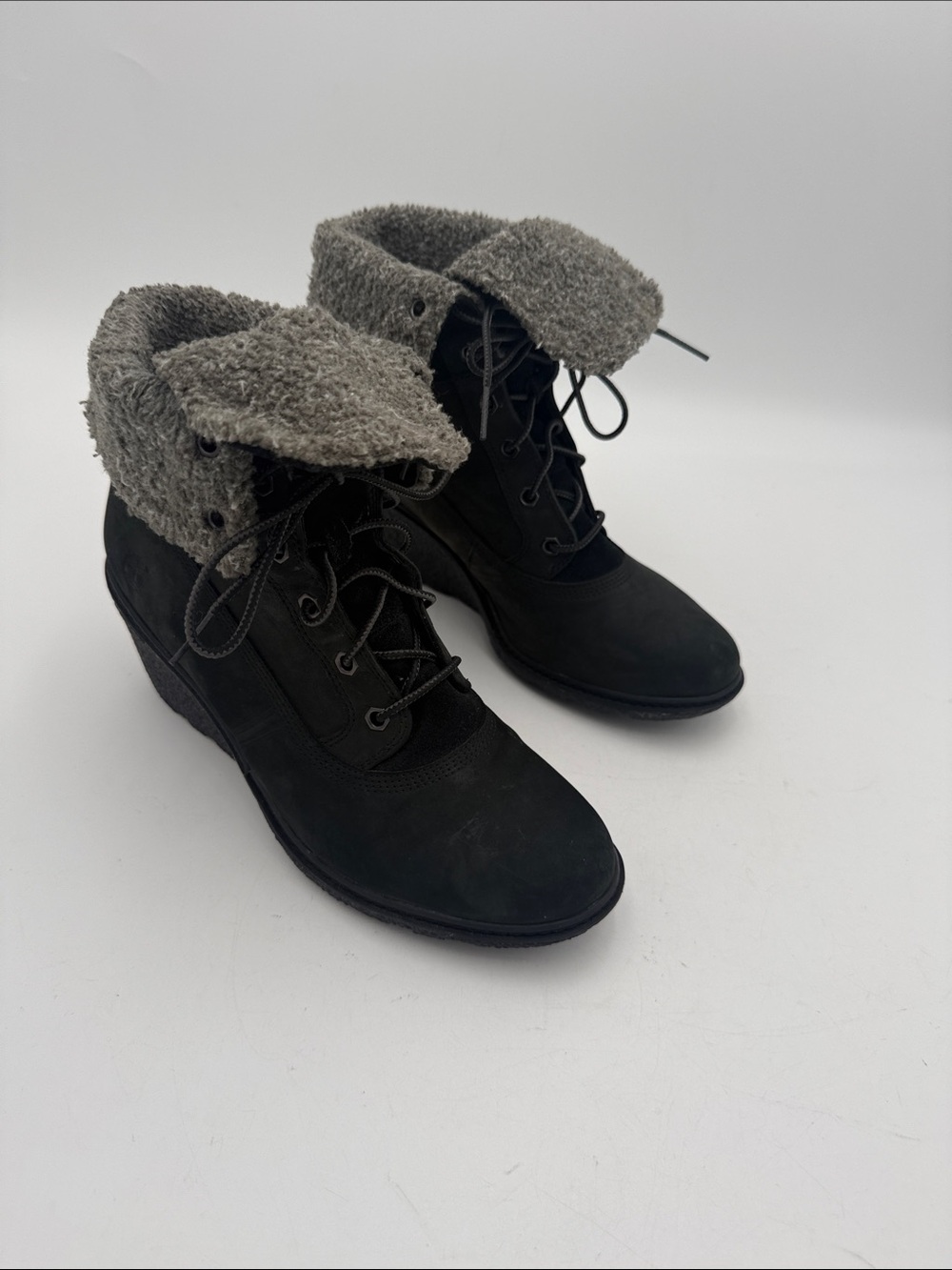 VINTAGE TIMBERLAND Women GREEN Lace-Up Faux Fur Cuff Boots 8.5 CASUAL Y2K SUEDE
